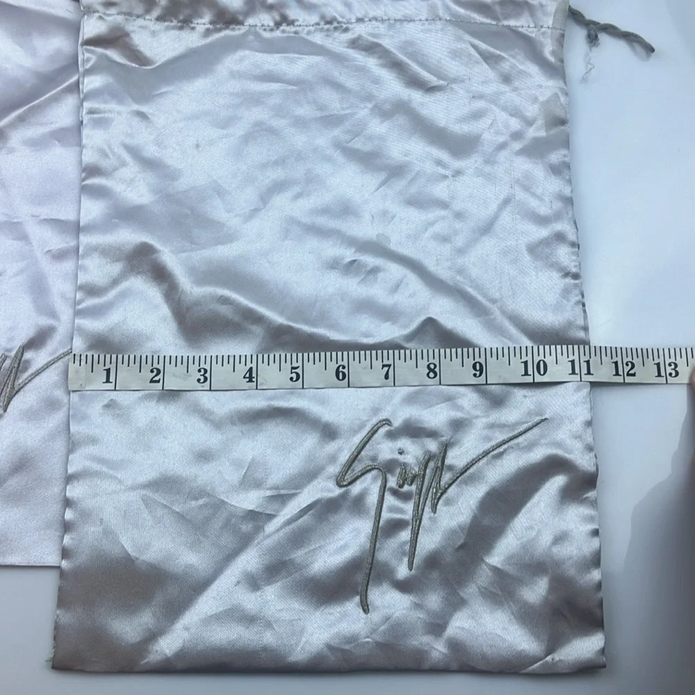 Pair of 2 Giuseppe Zanotti Satin Dust Bag N183-21
